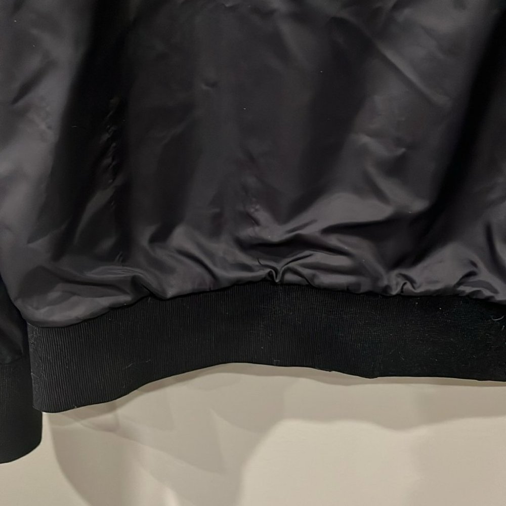 [XL]Carhartt Black Windbreaker with Lining - Picture 6 of 9